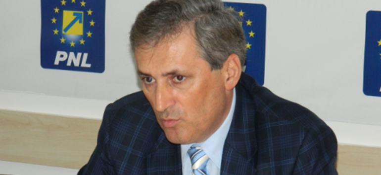 Marcel Vela