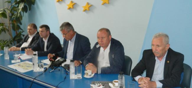 Ionuţ Chisăliţă, Silviu Hurduzeu, Ion Mocioalcă, Ion Spânu